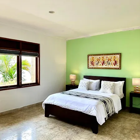 Ellies Hotel Nusa Dua  Exterior photo